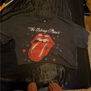 Hollister Dark Grey Rolling Stones Cropped  Tee